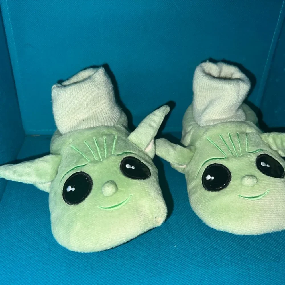 STAR WARS Slippers for Toddlers, Novelty Fullbody Sz 9-10